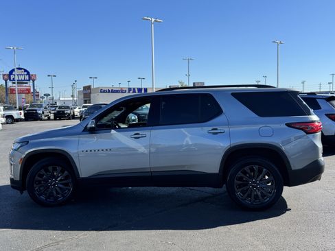 Used 2023 Chevrolet Traverse RS w/ LPO, Floor Liner Package image 16
