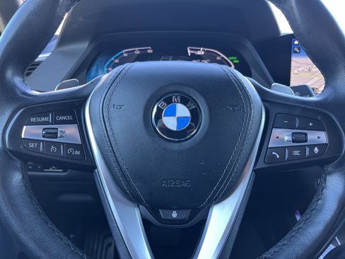 Used 2022 BMW X5 xDrive40i w/ Executive Package image 11