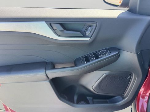 Used 2022 Ford Escape SE w/ Convenience Package AWD/4WD image 17