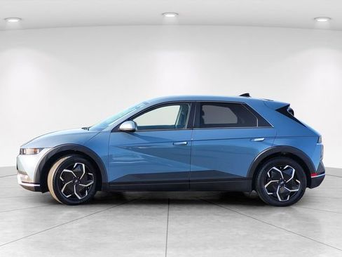 Certified 2024 Hyundai Ioniq 5 SEL RWD image 7