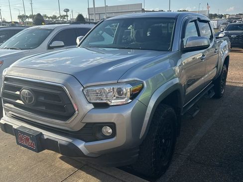 Used 2021 Toyota Tacoma SR5 image 1