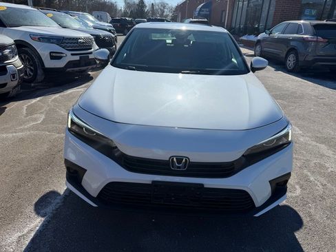 Used 2023 Honda Civic EX image 5