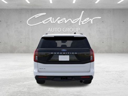 New 2026 Ford Expedition Active RWD image 5