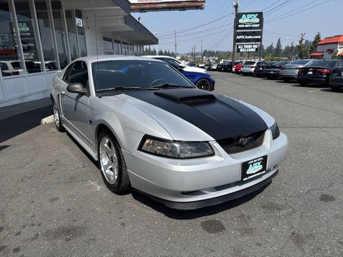 Used 2002 Ford Mustang GT RWD image 8