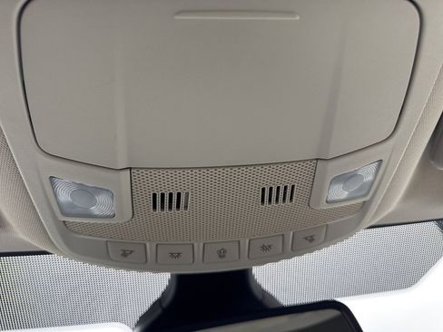 Certified 2021 Ford Edge Titanium image 34