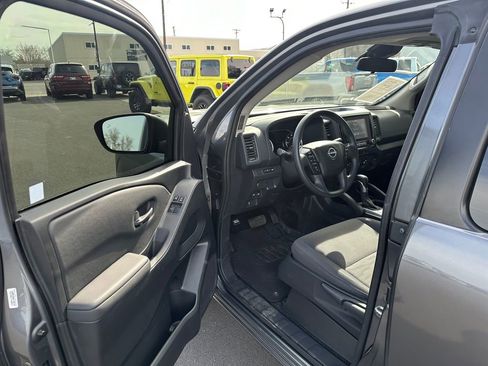 Used 2023 Nissan Frontier S w/ Technology Package image 21