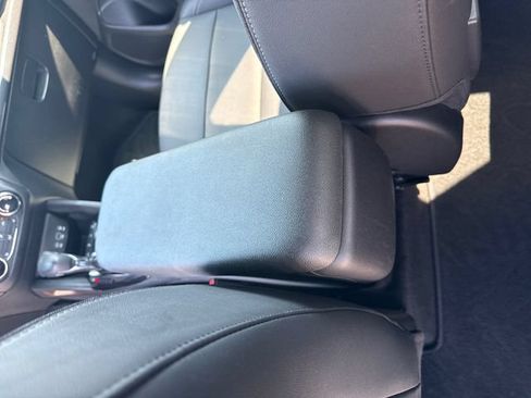 Certified 2023 Chevrolet TrailBlazer ACTIV FWD image 25