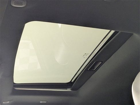 Used 2025 RAM 3500 Limited image 13