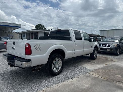 Used 2013 Ford F250 Lariat w/ Chrome Pkg AWD/4WD image 4