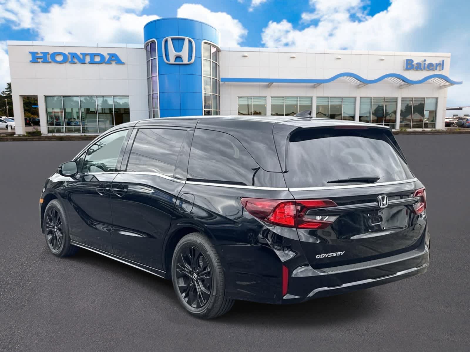 Used 2026 Honda Odyssey Sport-L image 3