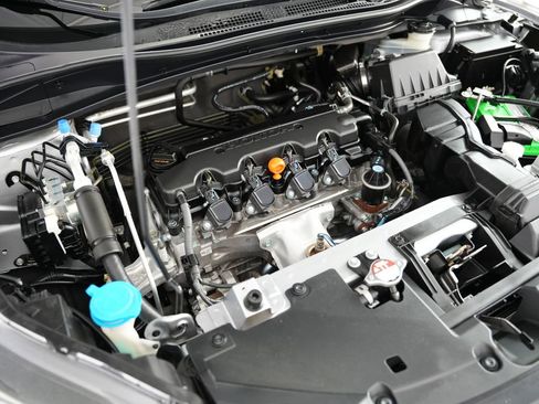Used 2018 Honda HR-V LX image 46