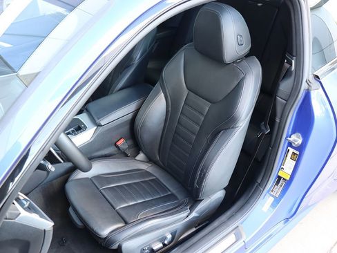 Used 2021 BMW 430i Coupe w/ M Sport Package image 32