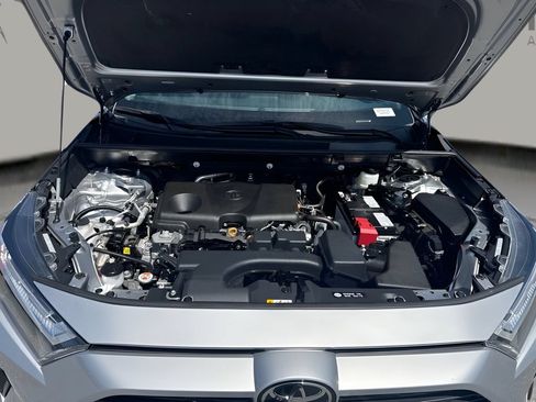 Used 2025 Toyota RAV4 XLE w/ Convenience Package FWD image 21