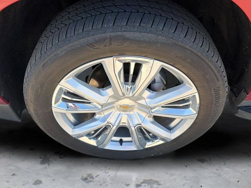Used 2023 Chevrolet Tahoe High Country AWD/4WD image 9