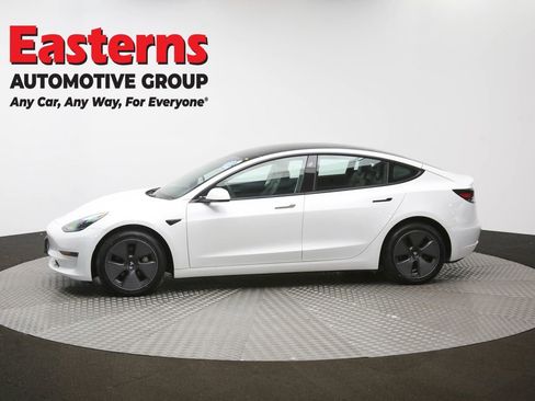 Used 2023 Tesla Model 3 Standard Range image 57