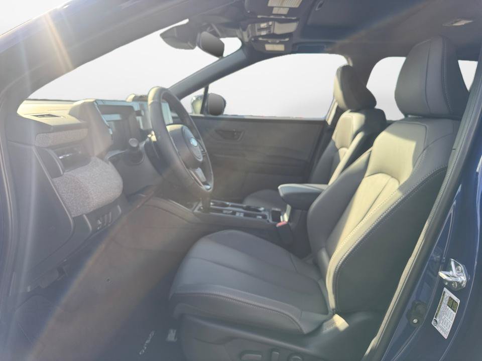 New 2026 Subaru Outback Limited AWD/4WD image 9