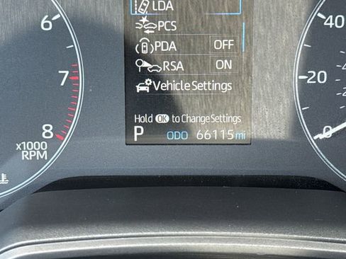 Used 2023 Toyota Corolla LE FWD image 18
