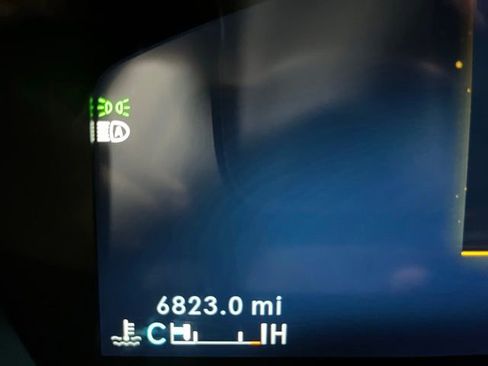 Used 2025 Lincoln Corsair Reserve AWD/4WD image 18