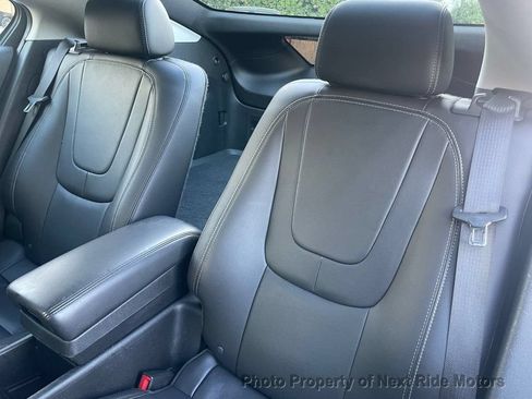 Used 2014 Chevrolet Volt Premium w/ Premium Trim Package FWD image 17