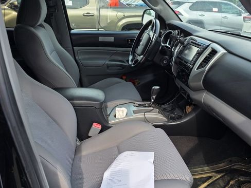 Used 2012 Toyota Tacoma 4x4 Double Cab w/ TRD Off-Road Pkg image 22