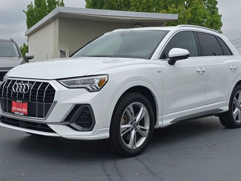 Used 2020 Audi Q3 2.0T Premium Plus w/ Premium Plus Package AWD/4WD image 7