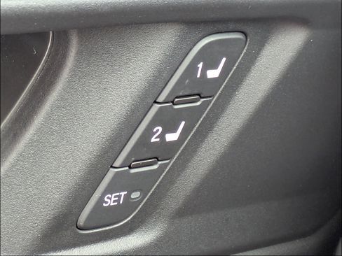 Used 2024 Honda Accord EX-L image 27