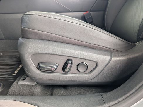 Used 2024 Lexus RX 350 Premium w/ Accessory Package image 10