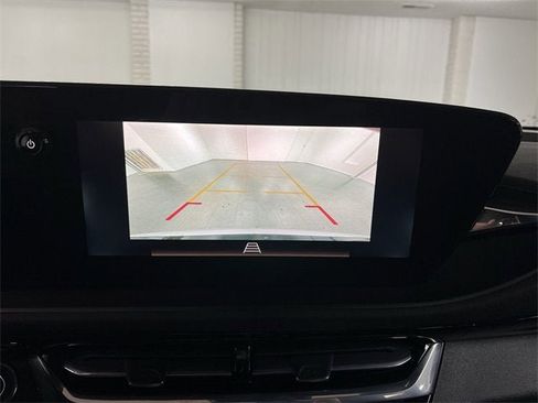 Certified 2024 Buick Envista Sport Touring w/ Convenience I Package image 14