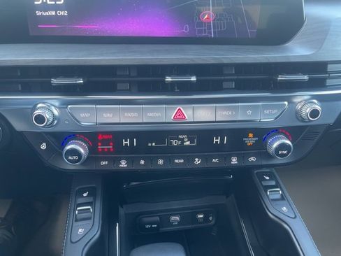 Used 2024 Kia Telluride SX Prestige X-Pro image 23