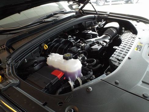 New 2025 Jeep Grand Cherokee L Limited w/ Luxury Tech Group II image 40