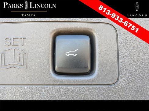 Certified 2022 Lincoln Corsair FWD image 9