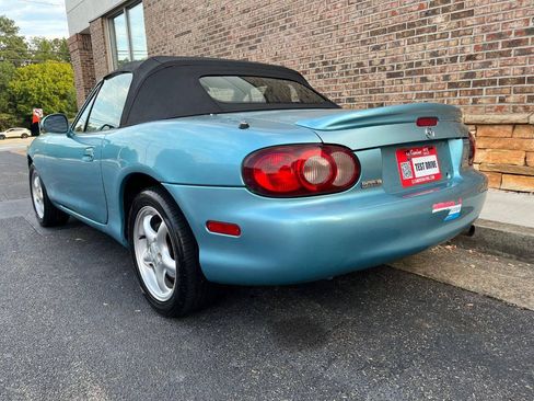 Used 2001 MAZDA MX-5 Miata LS RWD image 3