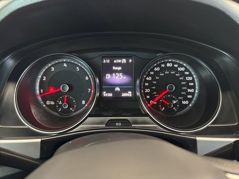 Used 2021 Volkswagen Atlas Cross Sport SE FWD image 14