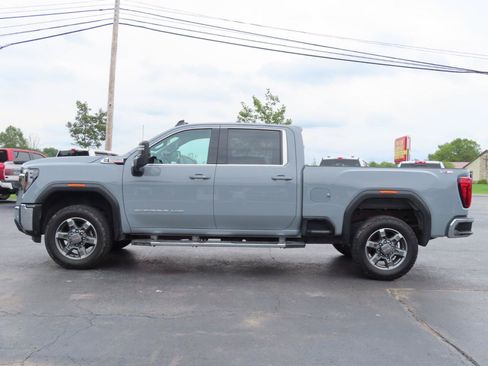 Used 2025 GMC Sierra 2500 SLE w/ SLE Value Package; AWD/4WD image 3