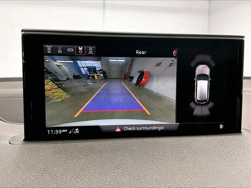 Used 2017 Audi Q7 3.0T Premium Plus w/ Premium Plus Package image 24