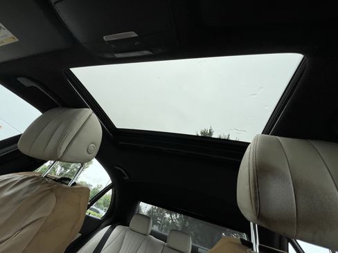 Certified 2017 Mercedes-Benz E 300 image 29