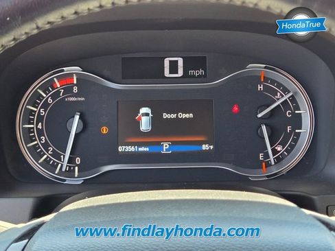 Certified 2018 Honda Pilot Touring image 27