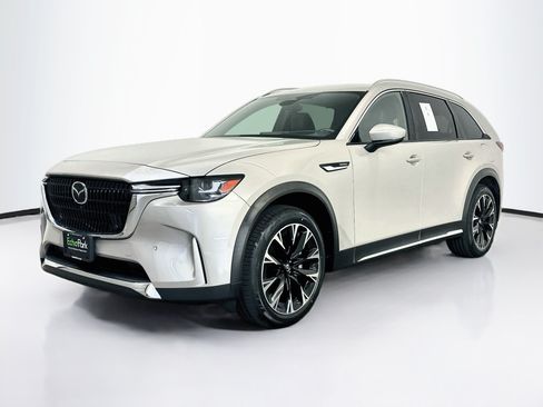 Used 2024 MAZDA CX-90 Plug-In Hybrid w/ Premium Plus AWD/4WD image 3