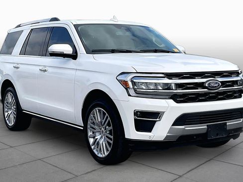 Used 2024 Ford Expedition Limited RWD image 3