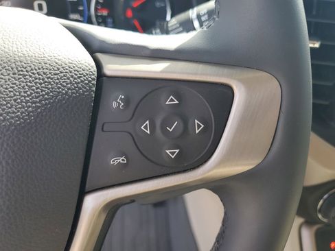 Used 2023 GMC Acadia Denali w/ Denali Ultimate Package FWD image 13