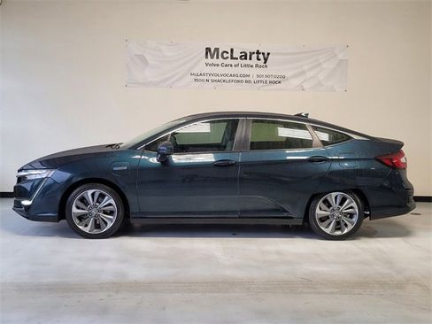 Used 2018 Honda Clarity Plug-In Hybrid image 2