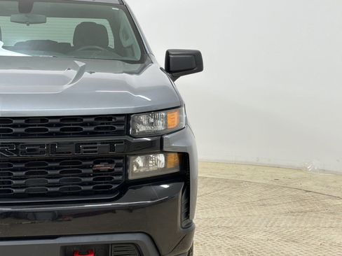 Used 2021 Chevrolet Silverado 1500 Custom Trail Boss w/ LPO, Dark Essentials Package image 11