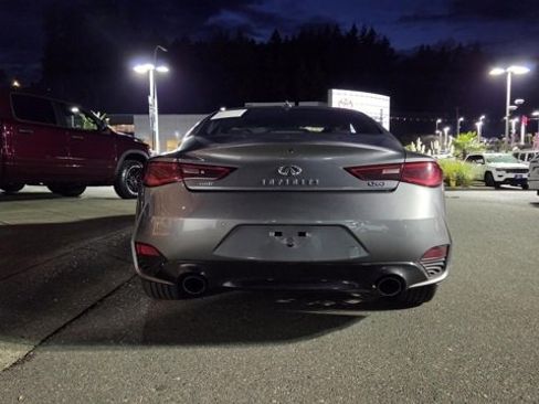 Used 2019 INFINITI Q60 3.0t Luxe w/ Essential Package image 8
