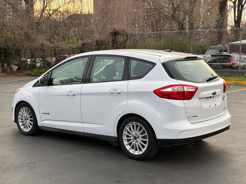 Used 2015 Ford C-MAX SE image 8