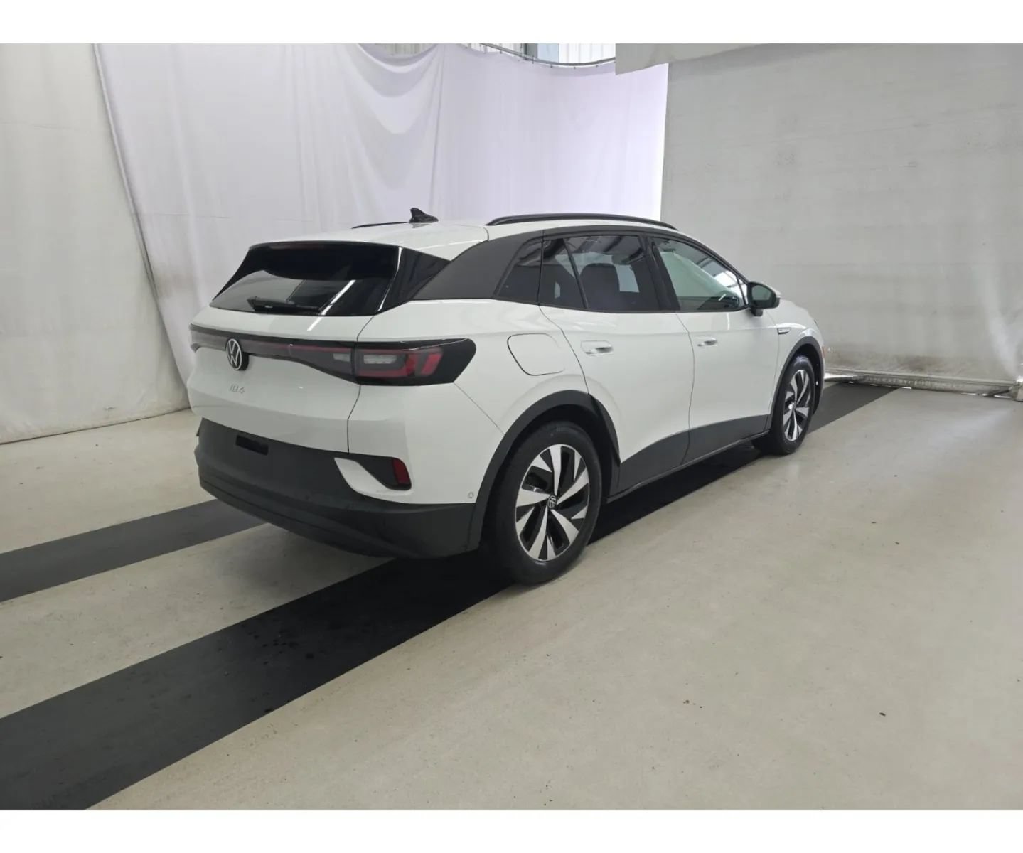 Used 2023 Volkswagen ID.4 Pro RWD image 3