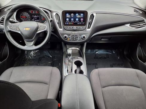 Used 2024 Chevrolet Malibu LT w/ Midnight Edition image 9