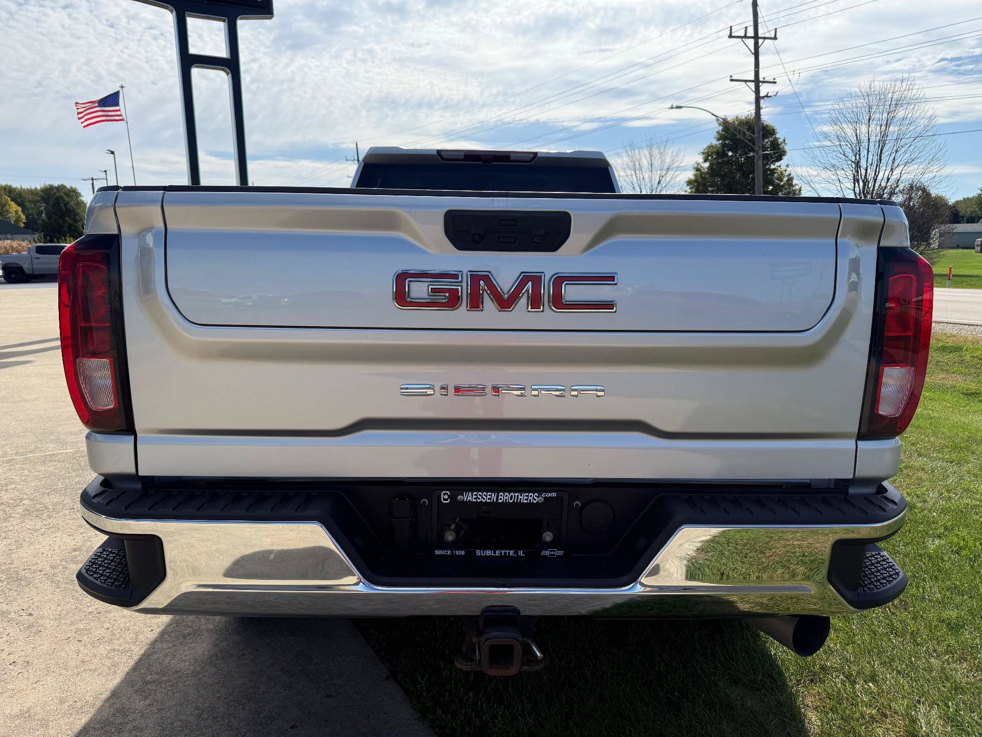 Used 2023 GMC Sierra 2500 Pro w/ Gooseneck/5TH Wheel Package AWD/4WD image 5