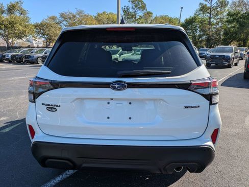 New 2026 Subaru Forester Touring AWD/4WD image 5
