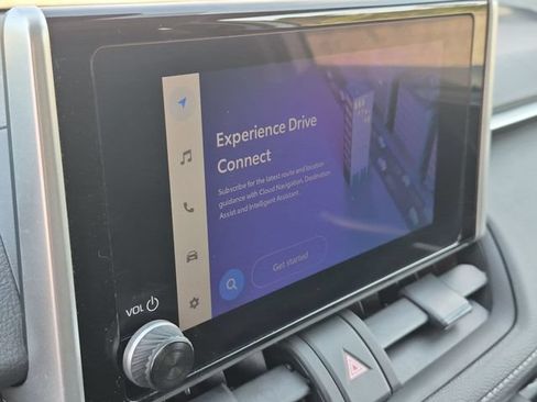 Certified 2025 Toyota RAV4 LE AWD/4WD image 19