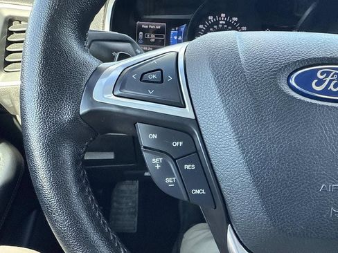 Used 2016 Ford Edge SEL w/ Canadian Touring Package AWD/4WD image 30